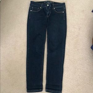 American Eagle skinny jeans
